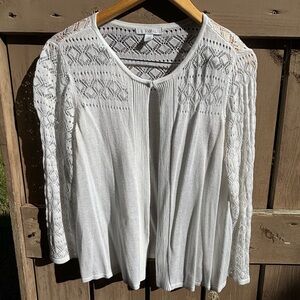 White Cardigan Sz L - EUC